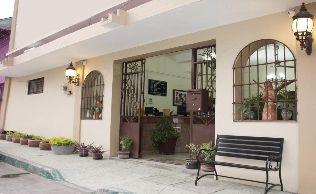 Hotel Cervantino Tapachula Exterior photo